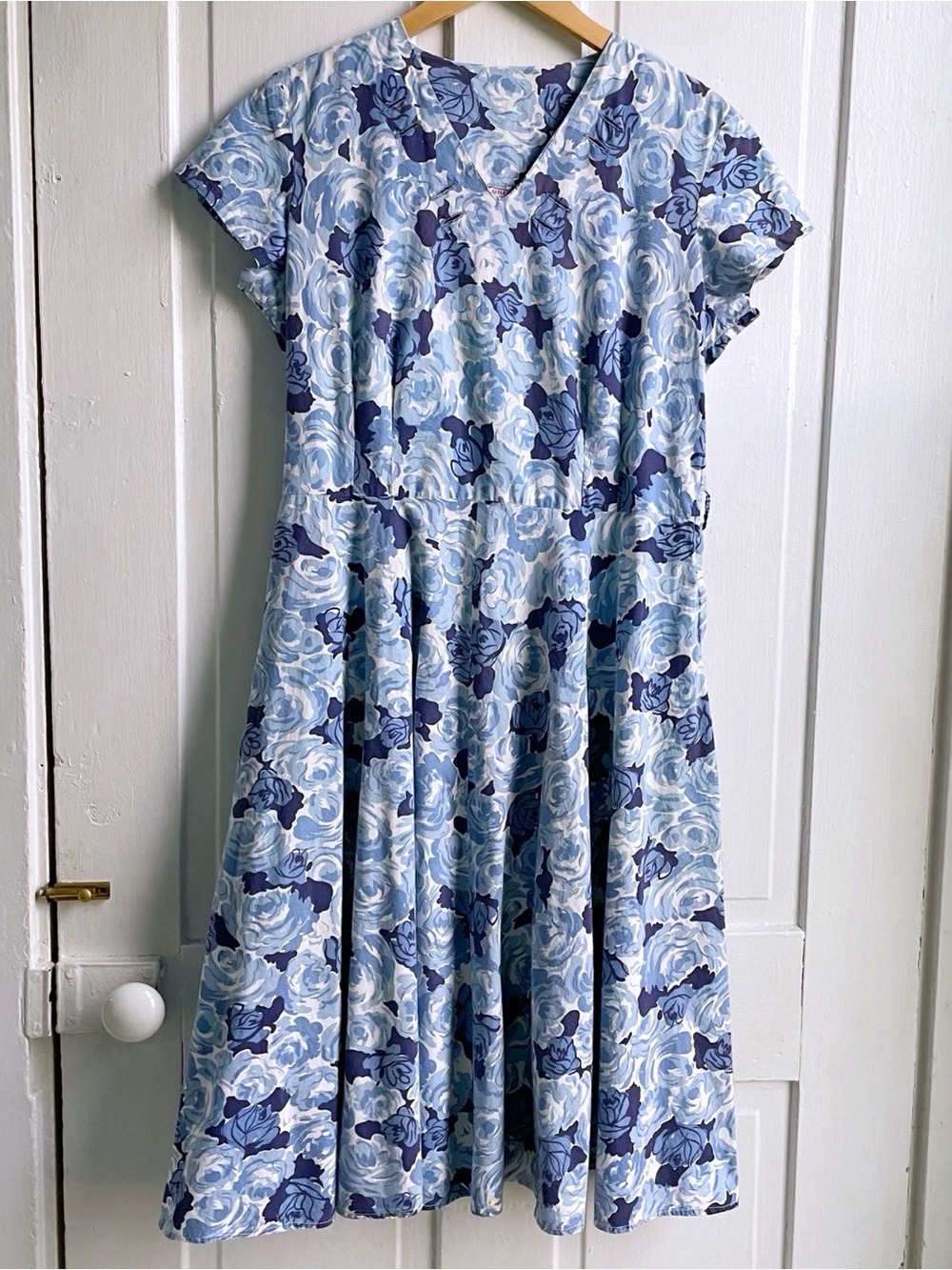 Vintage 50s June Page Blue Roses Floral Day Dress
